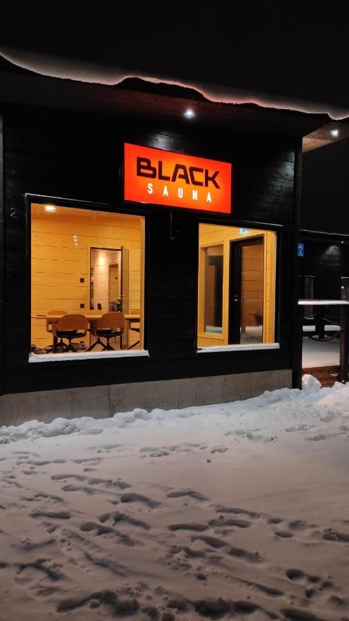 Black Hotel Kempele Exteriör bild